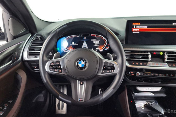 2023 BMW X4 с пробегом 29 890 км