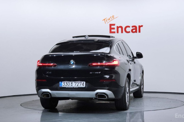 2023 BMW X4 с пробегом 72 347 км