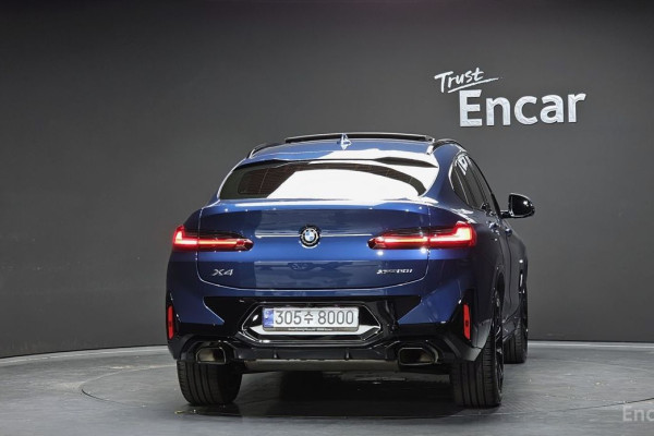 2023 BMW X4 с пробегом 71 191 км