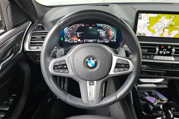 2023 BMW X4 с пробегом 15 897 км