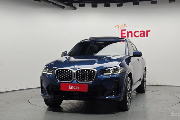 2024 BMW X4 с пробегом 9 920 км