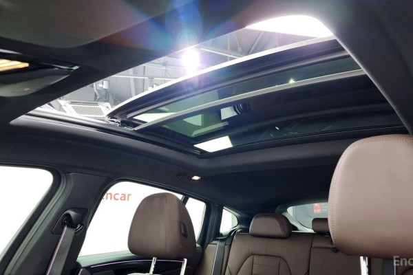 2023 BMW X4 с пробегом 29 890 км