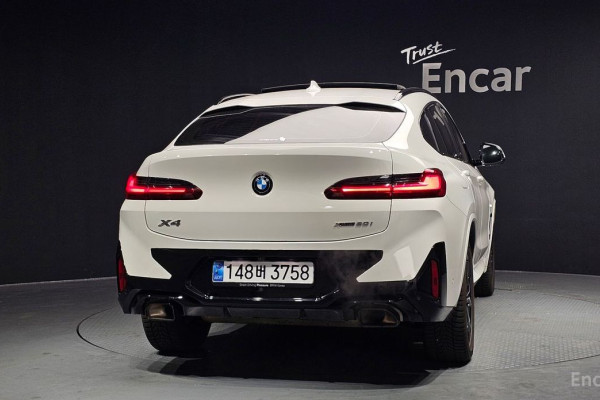 2024 BMW X4 с пробегом 14 359 км