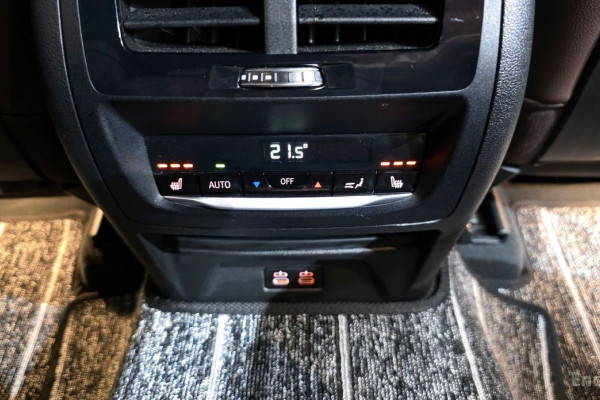 2023 BMW X4 с пробегом 33 354 км