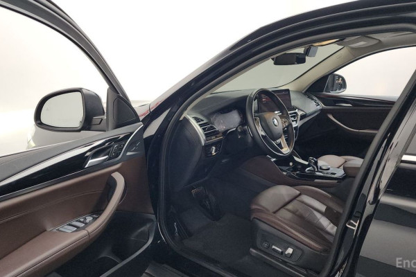 2023 BMW X4 с пробегом 72 347 км