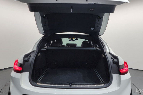 2023 BMW X4 с пробегом 29 890 км