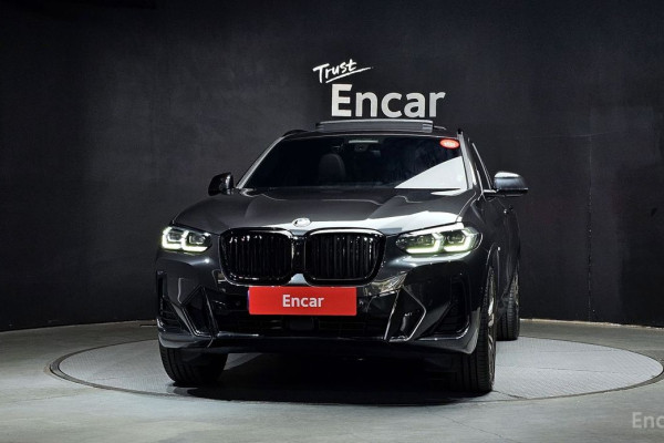 2024 BMW X4 с пробегом 10 698 км