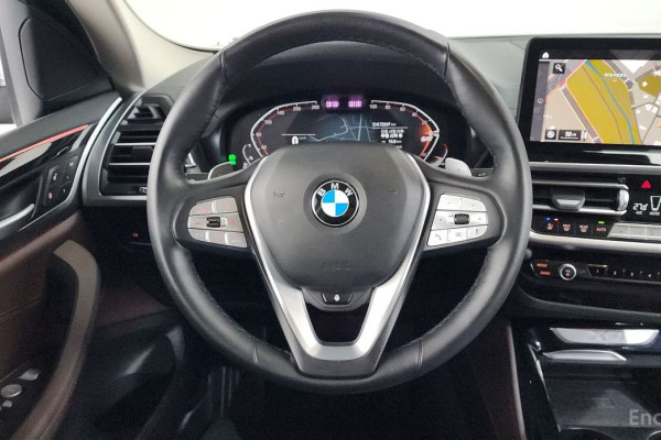 2023 BMW X4 с пробегом 72 347 км