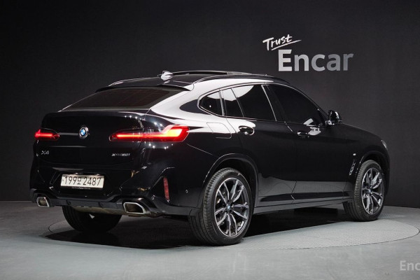 2024 BMW X4 с пробегом 16 872 км