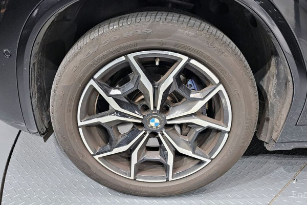 2023 BMW X4 с пробегом 28 144 км