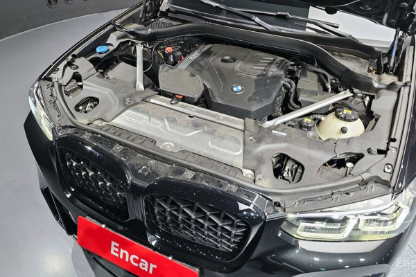 2023 BMW X4 с пробегом 28 144 км