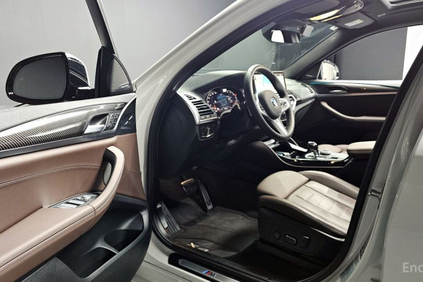 2024 BMW X4 с пробегом 14 359 км