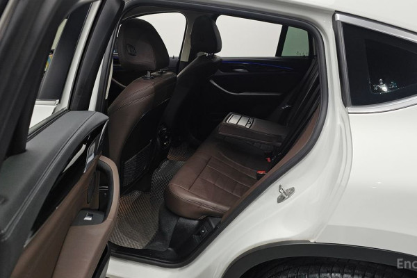 2023 BMW X4 с пробегом 29 203 км