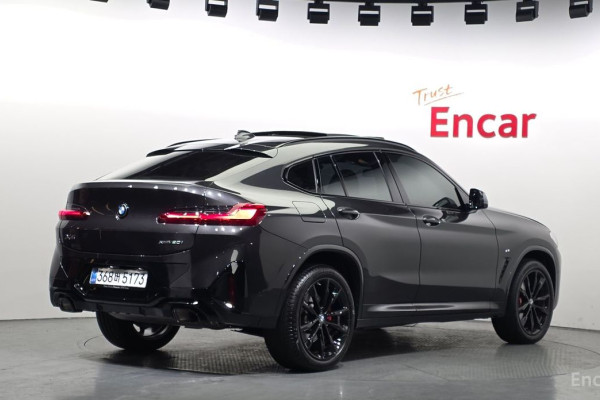 2025 BMW X4 с пробегом 8 107 км