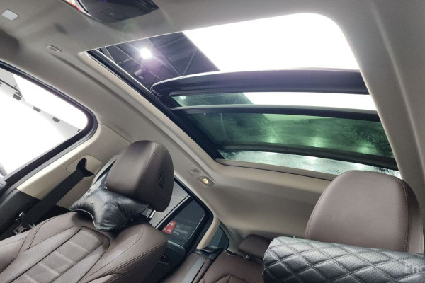 2023 BMW X4 с пробегом 72 347 км