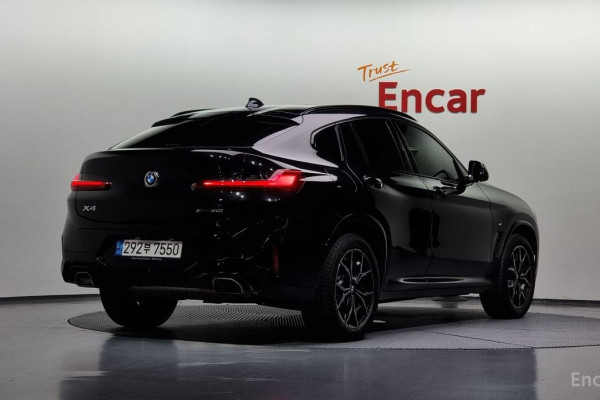 2023 BMW X4 с пробегом 46 632 км