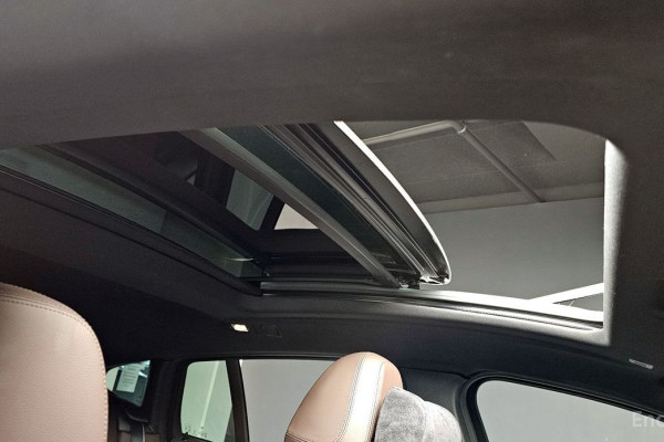 2024 BMW X4 с пробегом 14 359 км