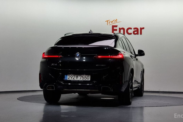 2023 BMW X4 с пробегом 46 632 км