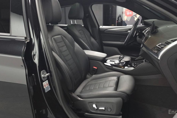 2023 BMW X4 с пробегом 48 781 км