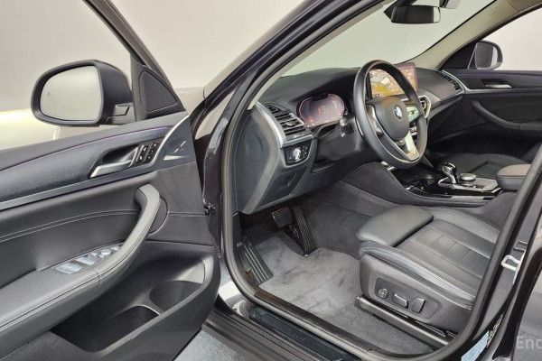 2024 BMW X4 с пробегом 18 423 км