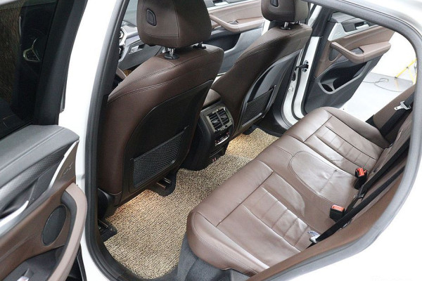 2023 BMW X4 с пробегом 26 481 км