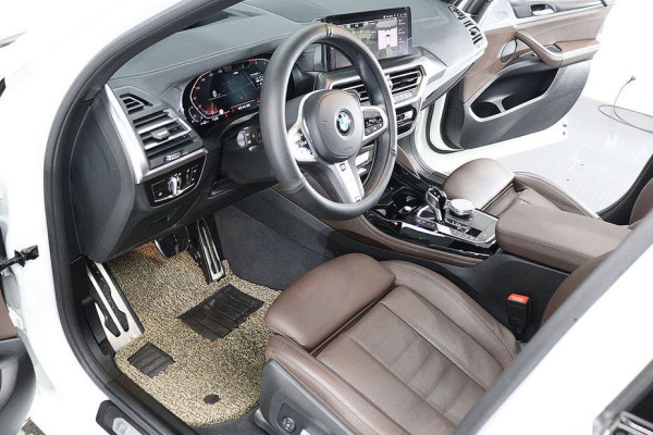 2023 BMW X4 с пробегом 26 481 км