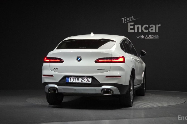 2024 BMW X4 с пробегом 11 484 км