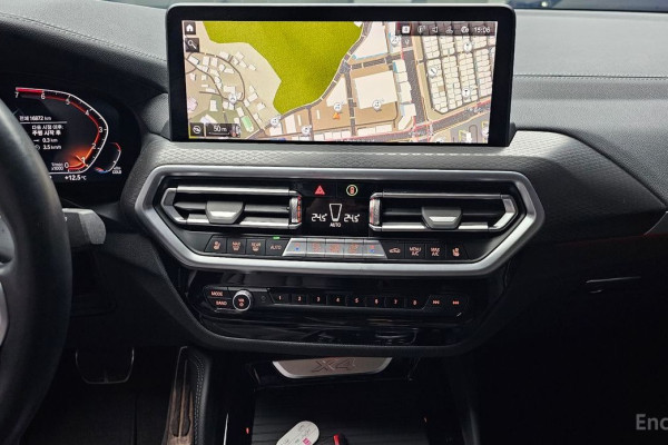 2024 BMW X4 с пробегом 16 872 км