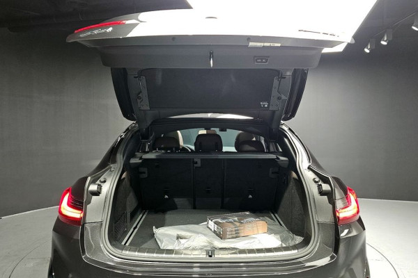 2023 BMW X4 с пробегом 23 643 км