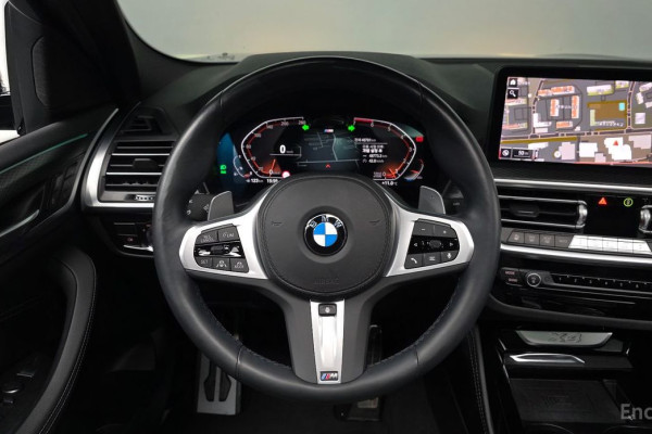 2023 BMW X4 с пробегом 48 781 км