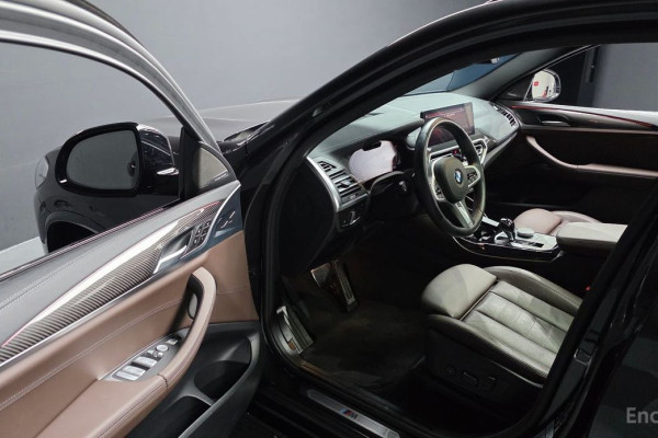 2024 BMW X4 с пробегом 20 679 км