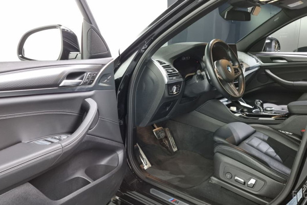 2023 BMW X4 с пробегом 46 632 км