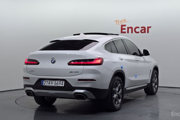 2023 BMW X4 с пробегом 53 745 км