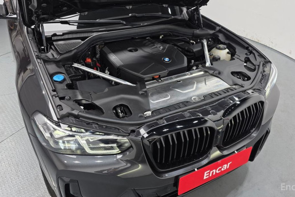 2025 BMW X4 с пробегом 25 569 км