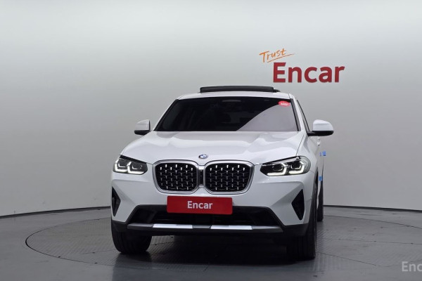 2023 BMW X4 с пробегом 53 745 км