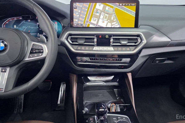 2025 BMW X4 с пробегом 8 107 км