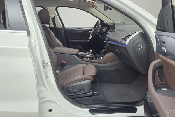 2024 BMW X4 с пробегом 11 484 км