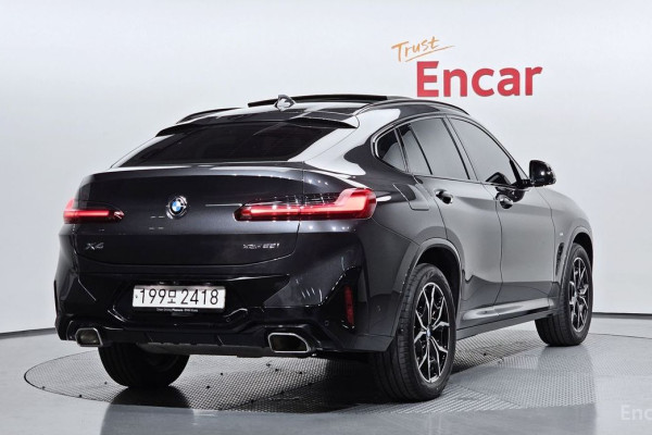 2024 BMW X4 с пробегом 13 528 км