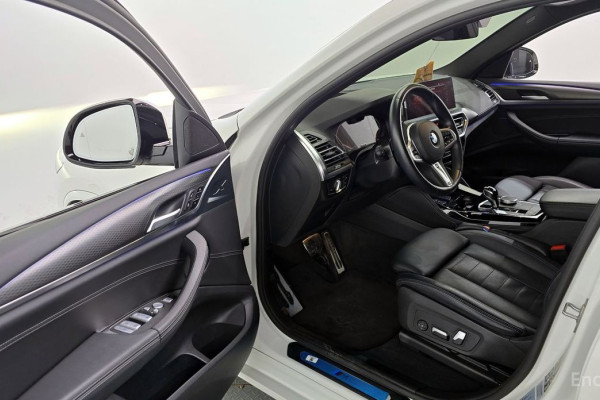 2023 BMW X4 с пробегом 35 239 км