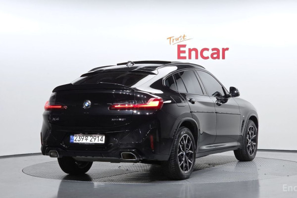 2024 BMW X4 с пробегом 23 679 км