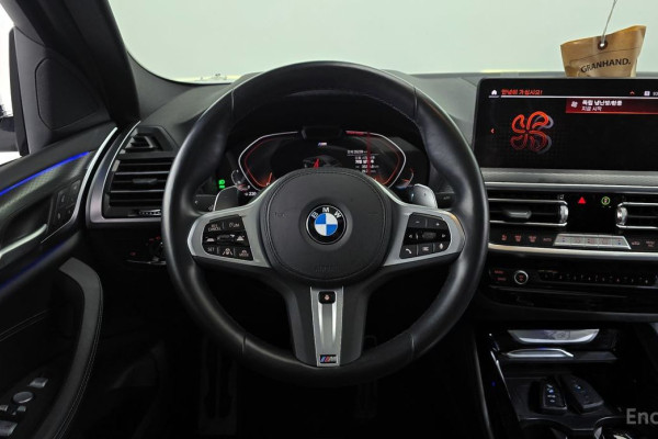 2023 BMW X4 с пробегом 35 239 км