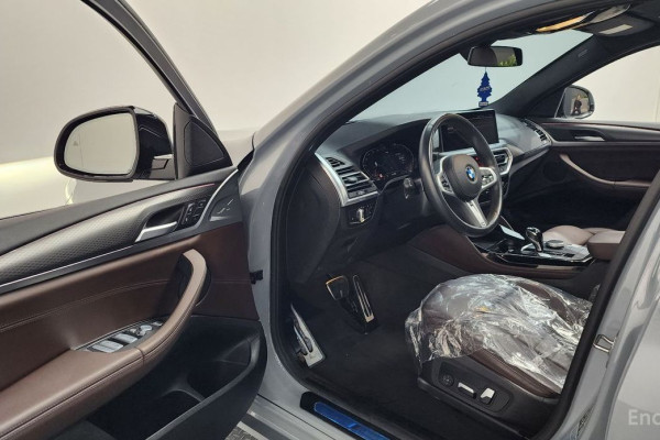 2023 BMW X4 с пробегом 20 299 км
