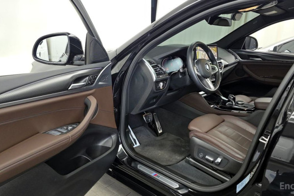 2023 BMW X4 с пробегом 32 663 км