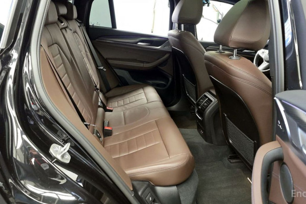 2023 BMW X4 с пробегом 32 663 км