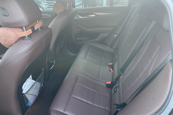 2023 BMW X4 с пробегом 51 359 км