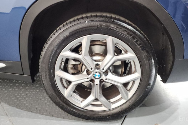 2023 BMW X4 с пробегом 38 390 км