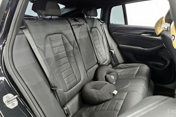 2024 BMW X4 с пробегом 23 679 км