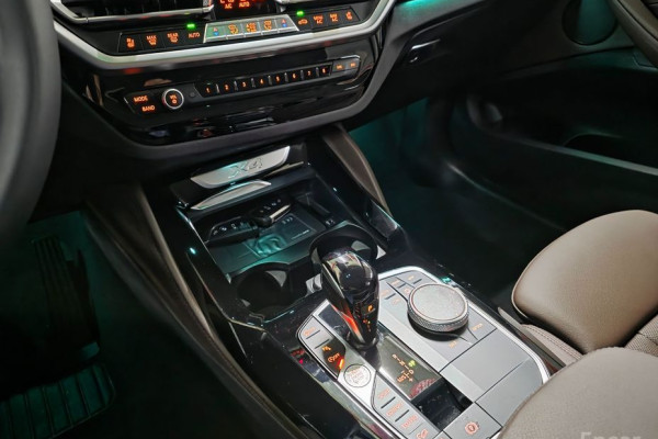 2023 BMW X4 с пробегом 34 072 км