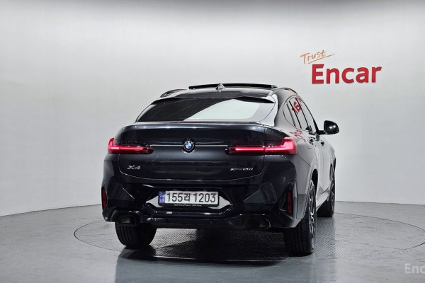 2023 BMW X4 с пробегом 34 725 км