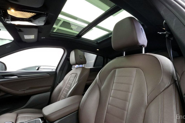 2023 BMW X4 с пробегом 32 663 км